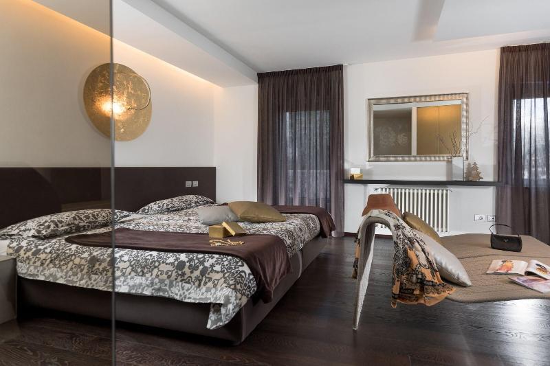 Villa Kofler Wonderland Resort Campitello di Fassa Buitenkant foto
