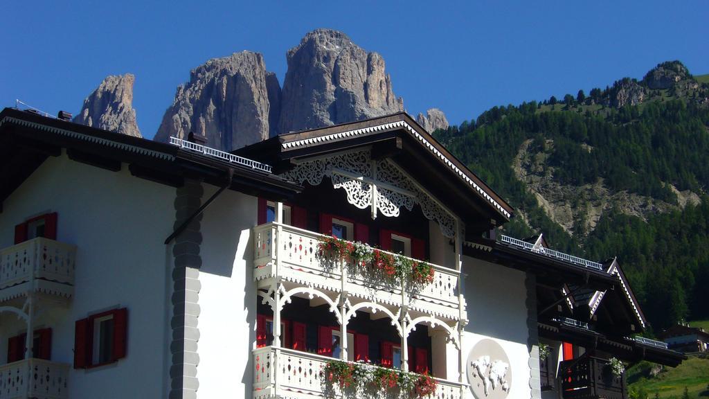Villa Kofler Wonderland Resort Campitello di Fassa Buitenkant foto